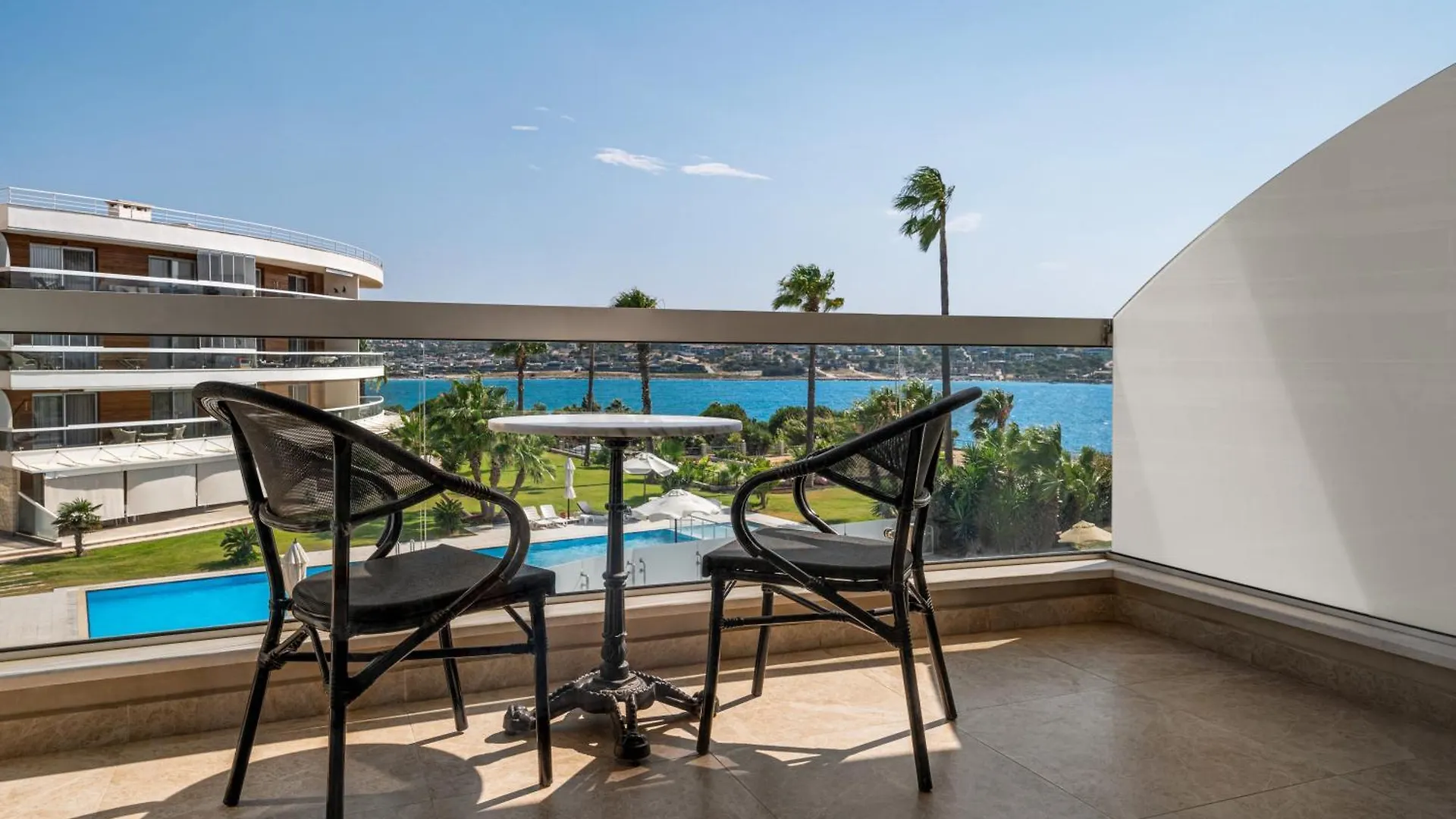 **  La Quinta By Wyndham Cesme Hotell Izmir Turkiet
